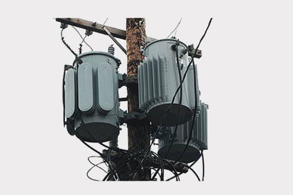Single phase distribution transformers